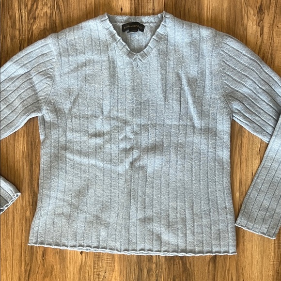 Banana Republic Light Blue V-Neck Wool Sweater Sz XL - Picture 1 of 6